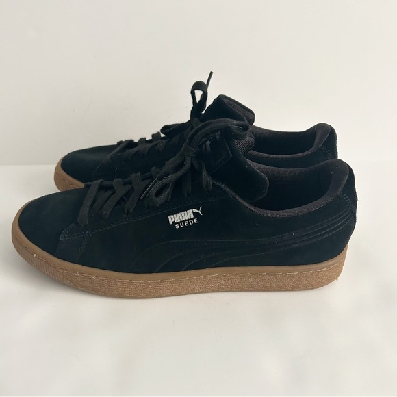Puma Black Suede Classic Debossed Q4 Shoes - Picture 4 of 7
